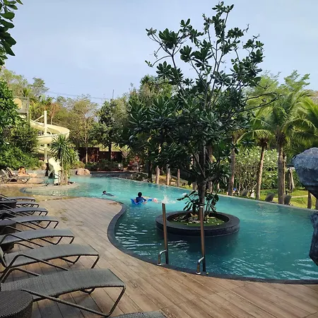 Unixx Apartment Pattaya Exterior photo